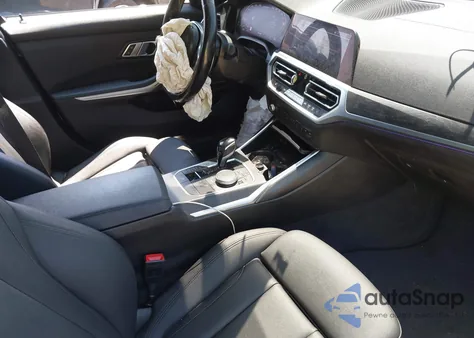 2021 BMW 3 Series M340I xDrive z USA, uszkodzony, nr VIN 3MW5U9J09M8B72761